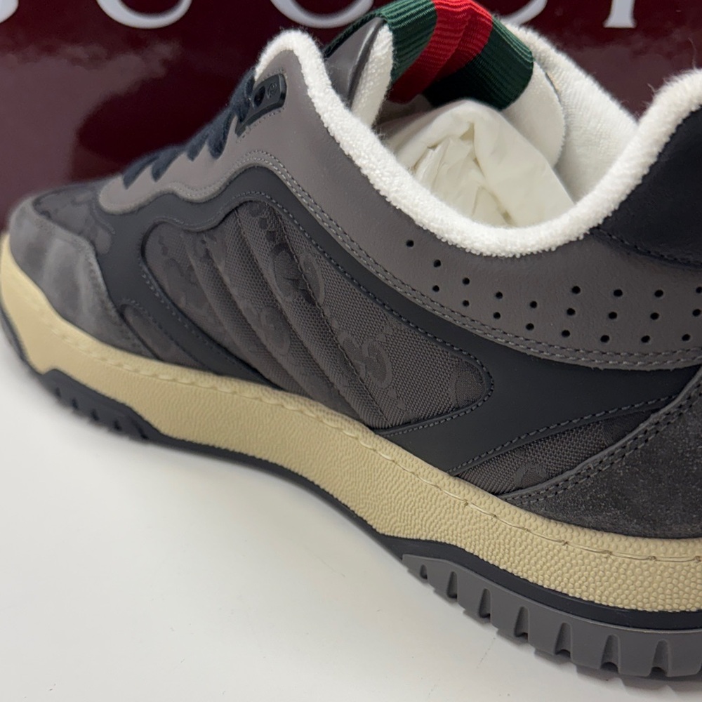 Gucci mens Gray and Black Sneakers with Red and Green Accents - Picture 5 of 7